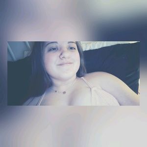 Meet your Posher, Kendra